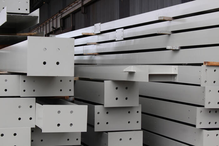 Thép hợp kim là gì? Có nên sử dụng hay không?